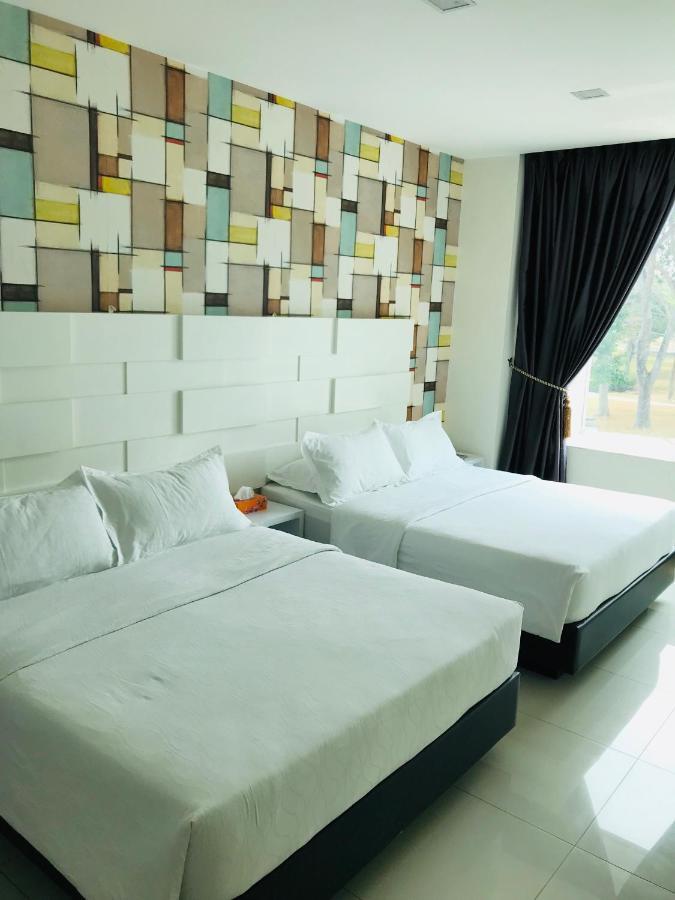 Goody Hotel Johor Bahru Exterior photo